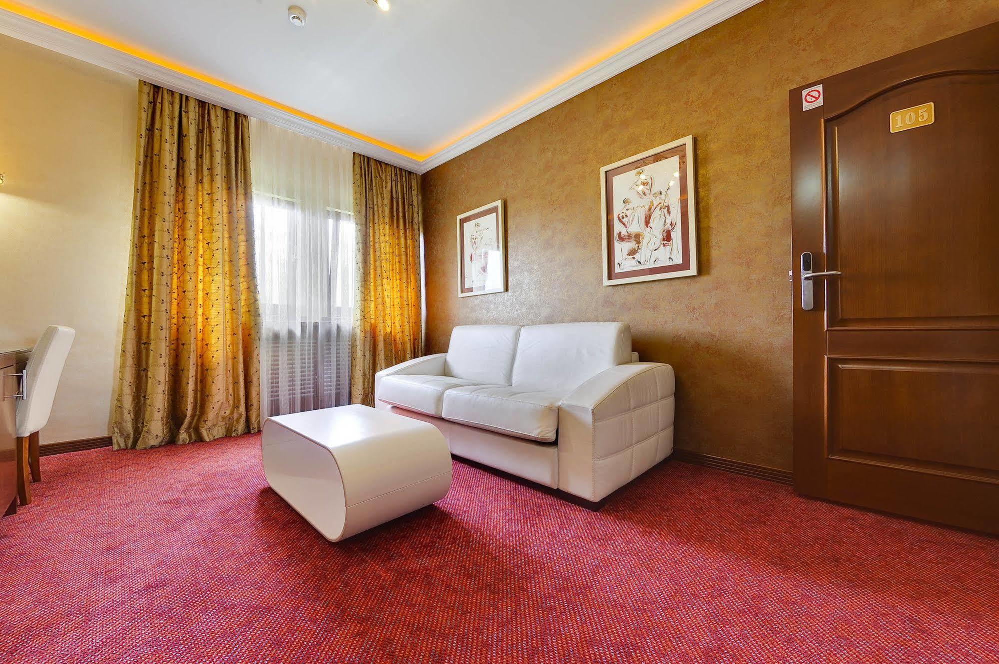 Hotel Sucevic Garni Beograd Eksteriør billede