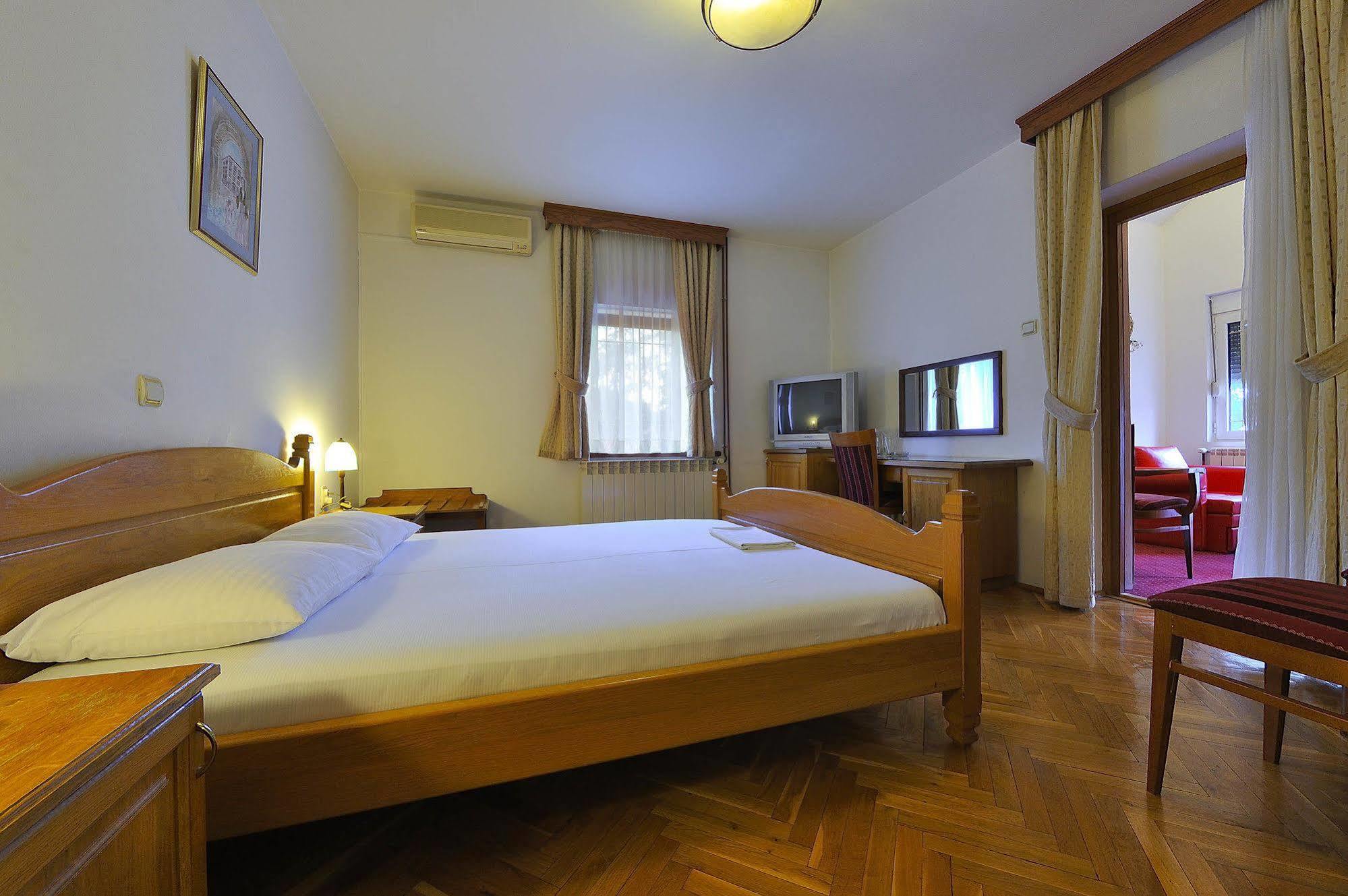 Hotel Sucevic Garni Beograd Eksteriør billede