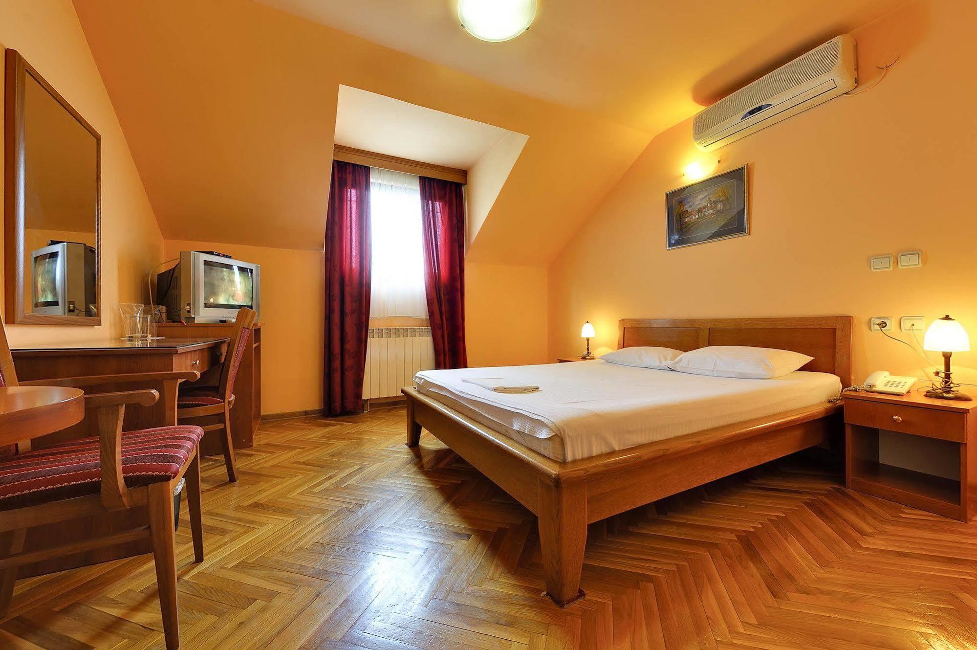 Hotel Sucevic Garni Beograd Eksteriør billede